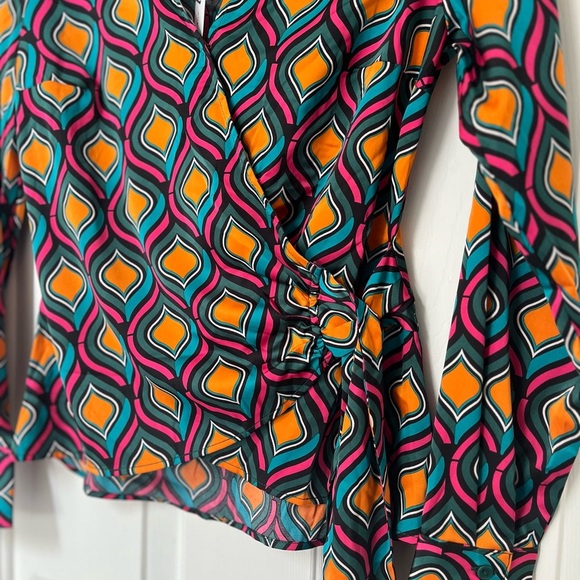 NWT Cupcakes and Cashmere Multicolour Geo Print Wrap Blouse XS - Picture 3 of 14